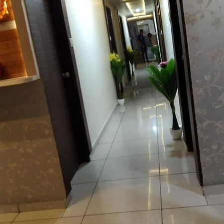 Hotel Atlanta Ahmedabad Exterior foto